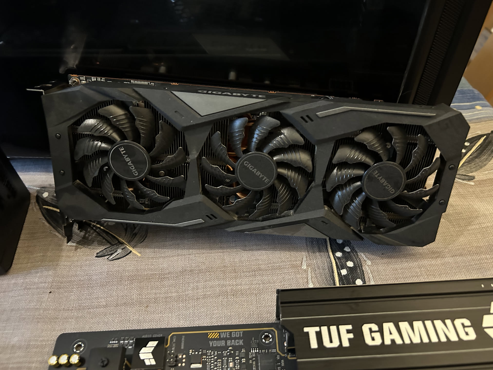 rx5700